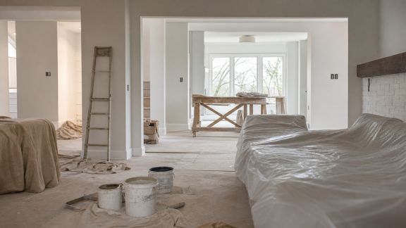 Comment organiser un chantier de rénovation quand on vit sur place